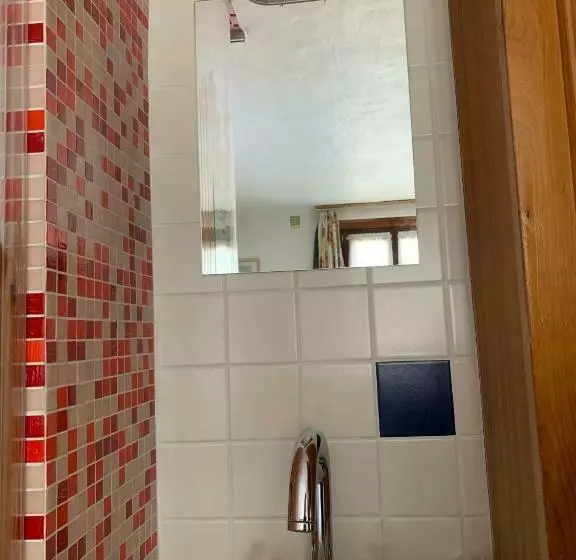 ホテル Les Touristes