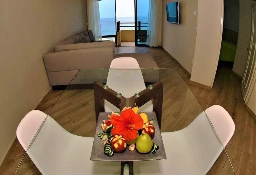 Отель Marina Puerto Dorado Todo Incluido