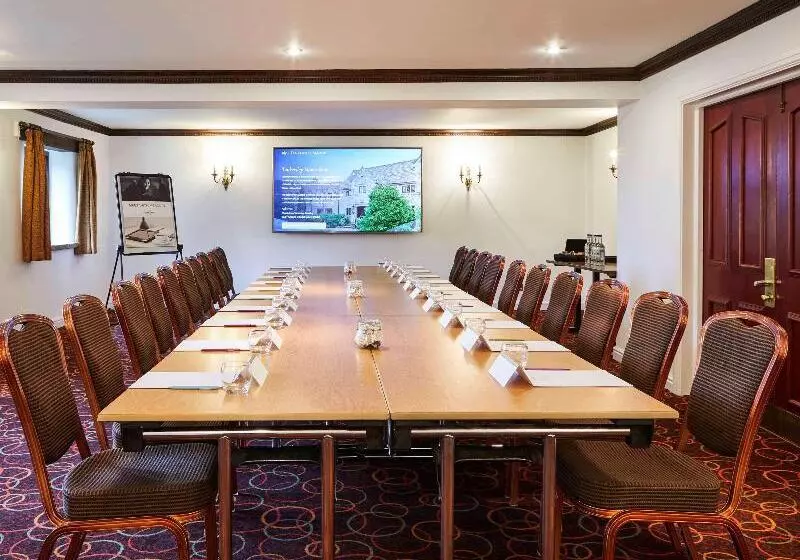 בית מלון כפרי Mercure Barnsley Tankersley Manor