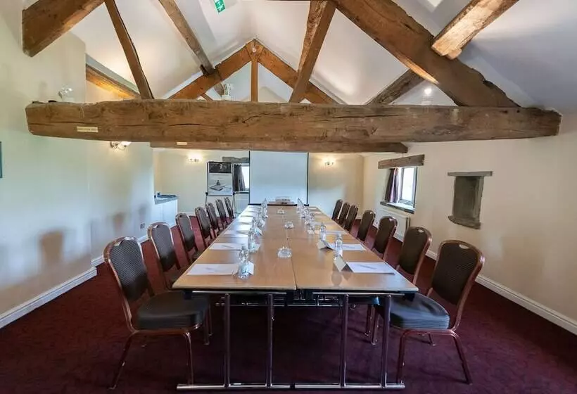 בית מלון כפרי Mercure Barnsley Tankersley Manor