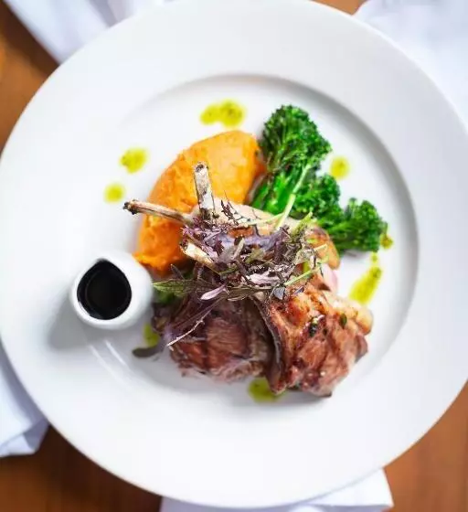 בית מלון כפרי Pavilion On Northbourne