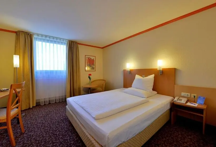 Hotelli Plaza Inn Leonberg
