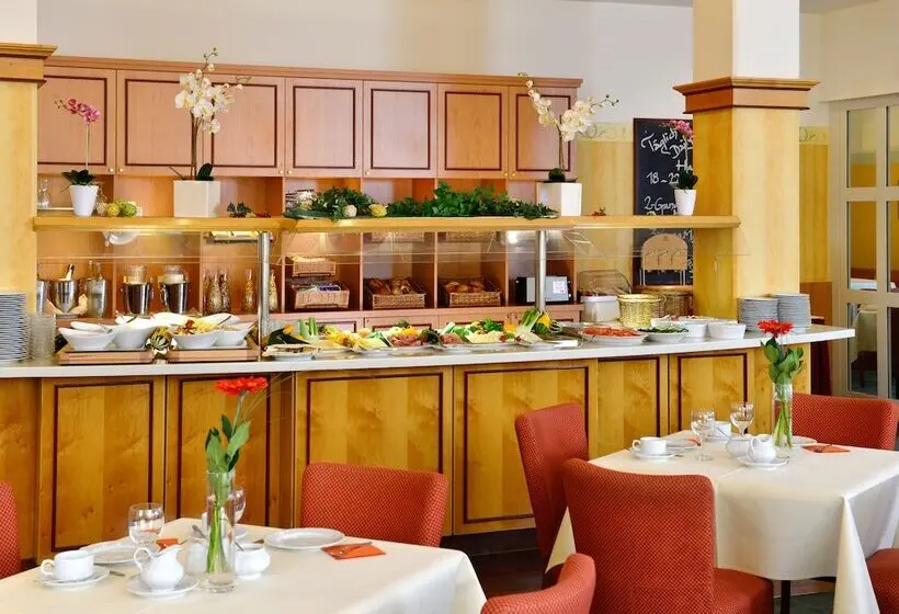 Hotelli Plaza Inn Leonberg