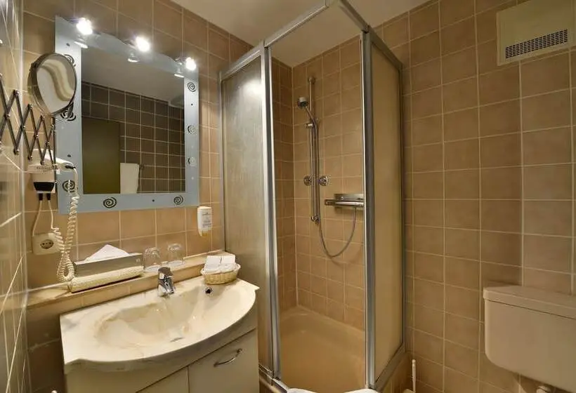 Hotelli Plaza Inn Leonberg