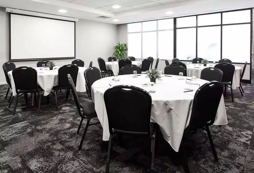 Quality Hotel Dickson