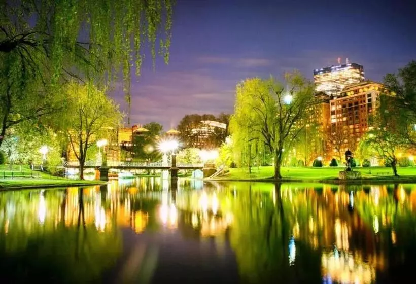Отель Residence Inn By Marriott Boston Harbor On Tudor Wharf