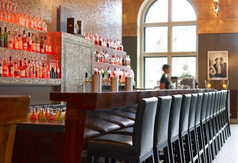 Otel Sofitel Munich Bayerpost