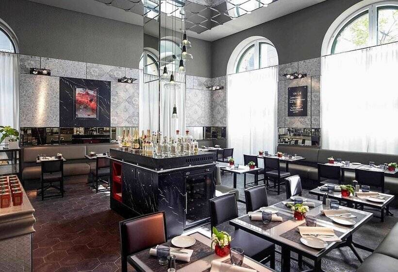 Otel Sofitel Munich Bayerpost