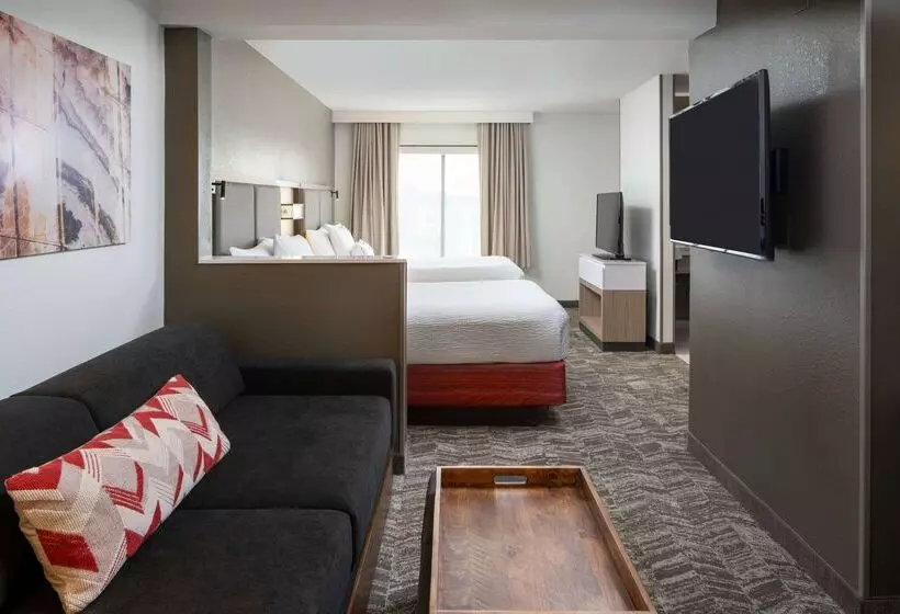 호텔 Sonesta Select Nashville Airport Suites