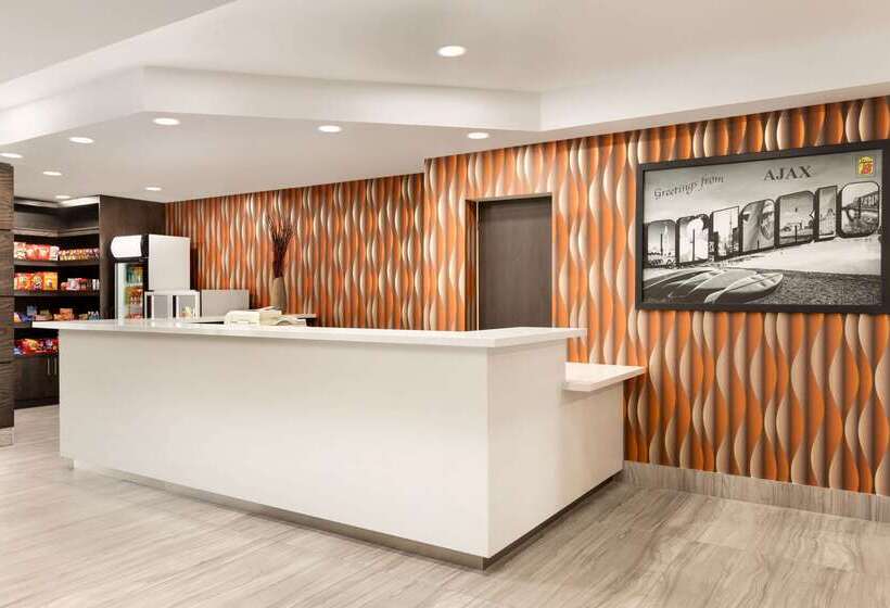 Hotel Super 8 By Wyndham Ajax/toronto On