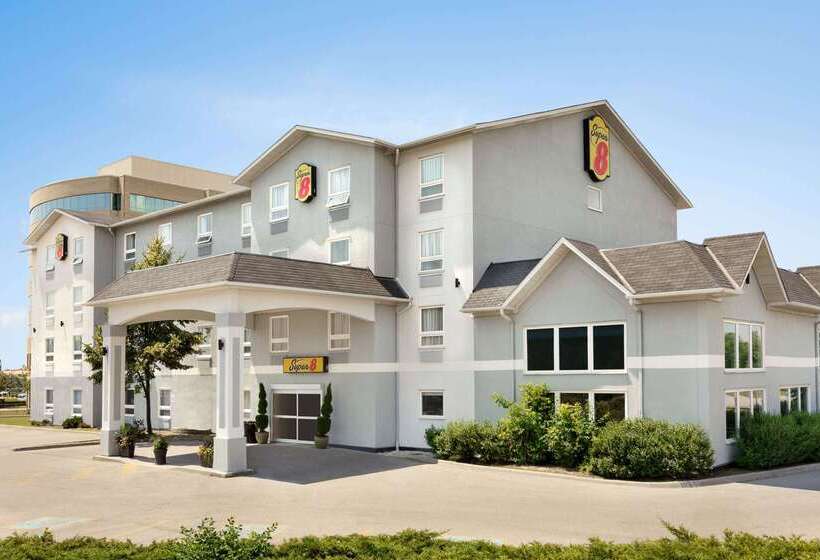 Hotel Super 8 By Wyndham Ajax/toronto On