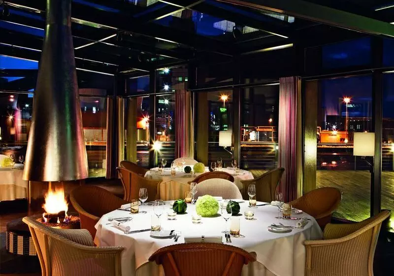 هتل The Ritzcarlton, Wolfsburg