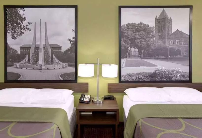 مُتل Super 8 By Wyndham Lafayette