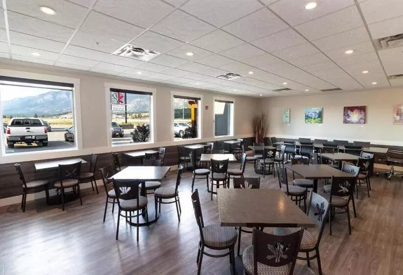 فندق على الطريق The Kanata By Bcminns Invermere