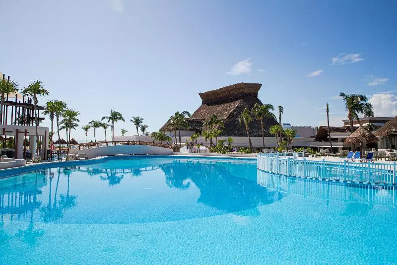 Курорт Bahia Principe Grand Tulum - All Inclusive