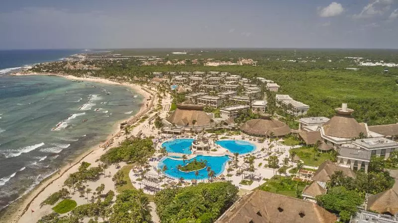 Курорт Bahia Principe Grand Tulum - All Inclusive