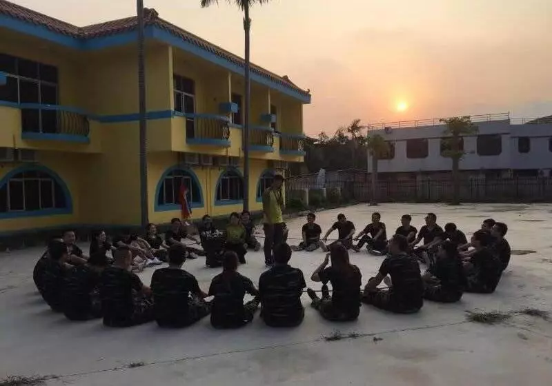 ホテル 7days Inn Zhuhai Crocodile Island Bohuang Furniture Baiteng Lake Branch