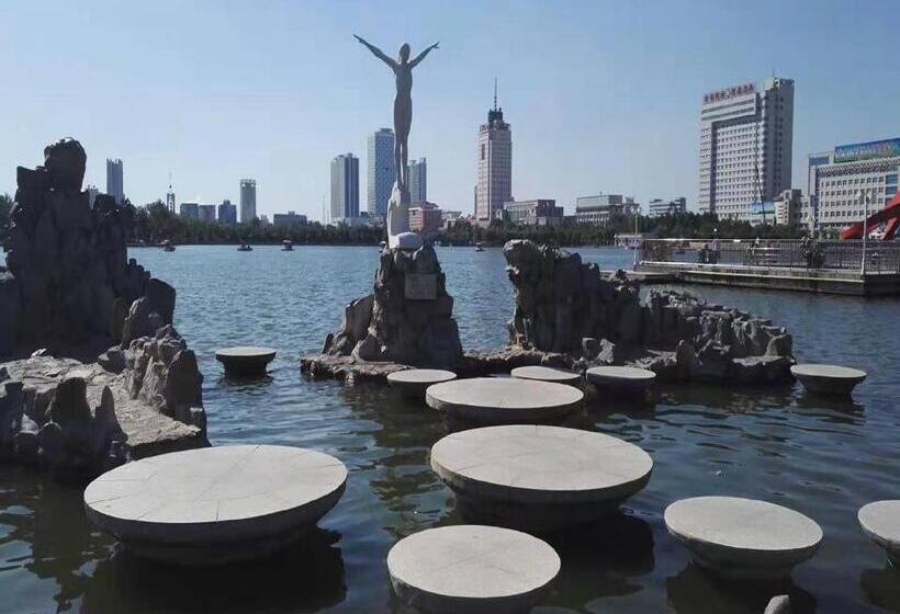 Hotel 7days Premium Dezhou University South Gate Branch