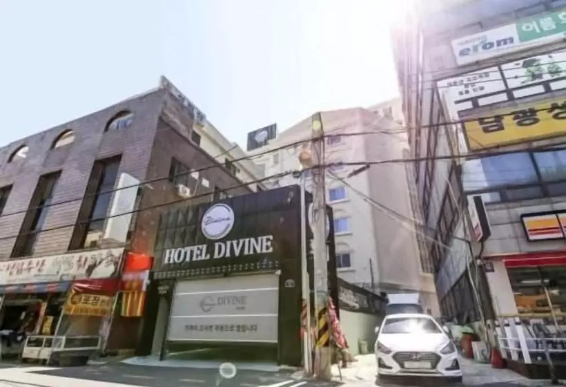 ホテル Divine