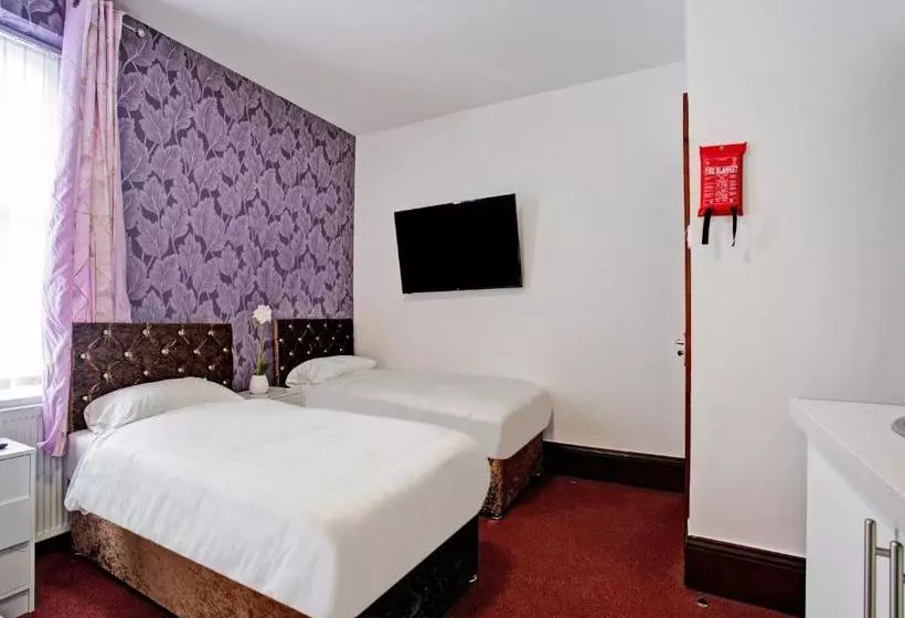 ホテル Oyo The Benwell Apartments