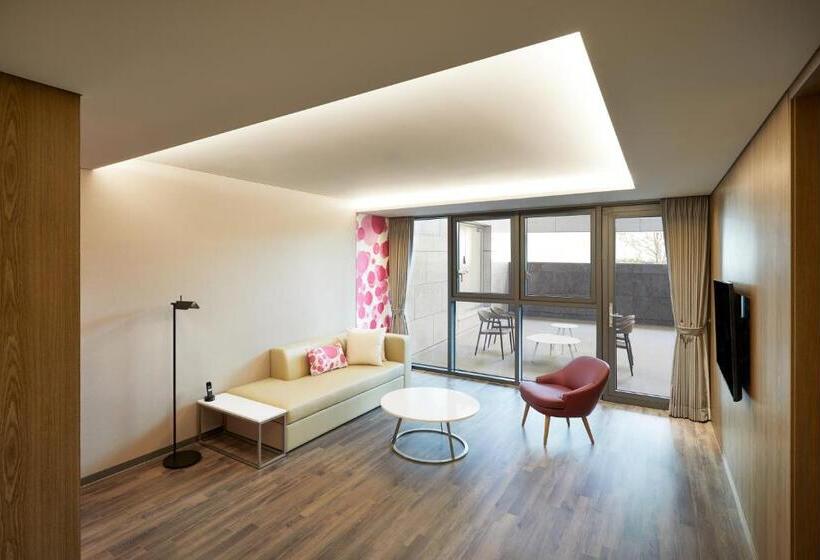 酒店 Yeosu Belle Mer