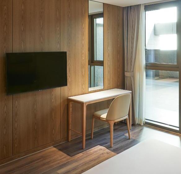 酒店 Yeosu Belle Mer