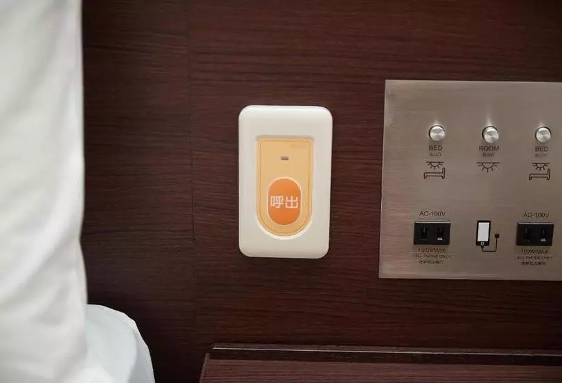 Hotelli Ys Inn Naha Orokuekimae