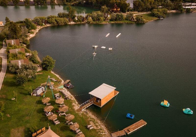 Nabi Resort Glamping & Spa