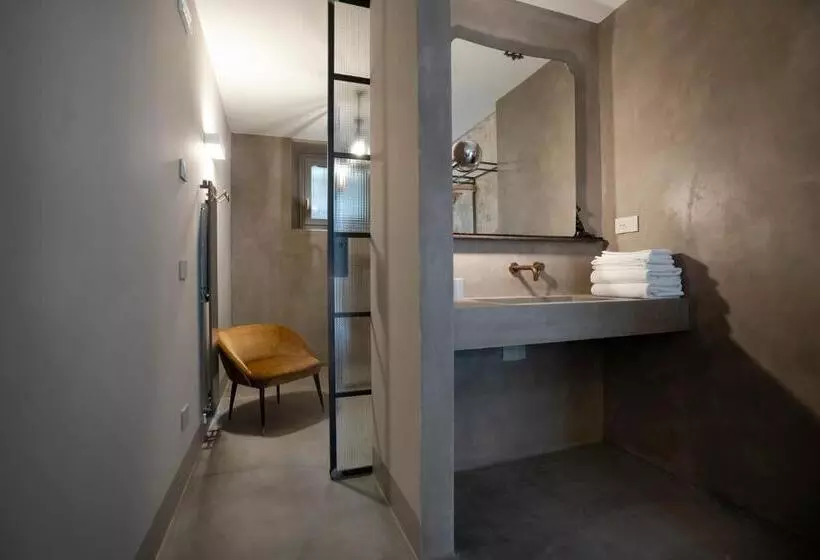 پانسیون Casazavi