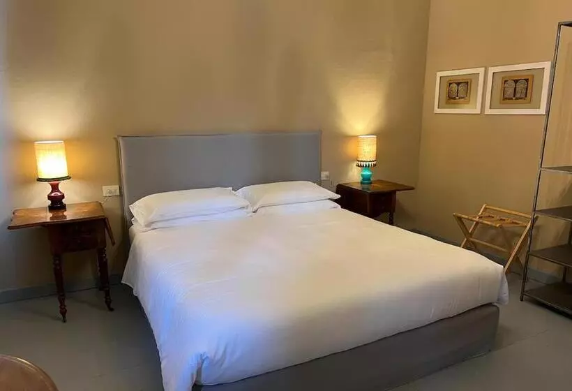 پانسیون Casazavi