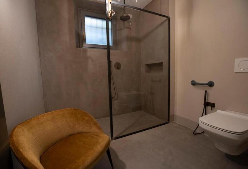 پانسیون Casazavi