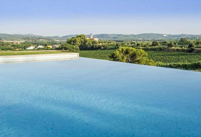 تختخواب و صبحانه Bolet Casa Modernista