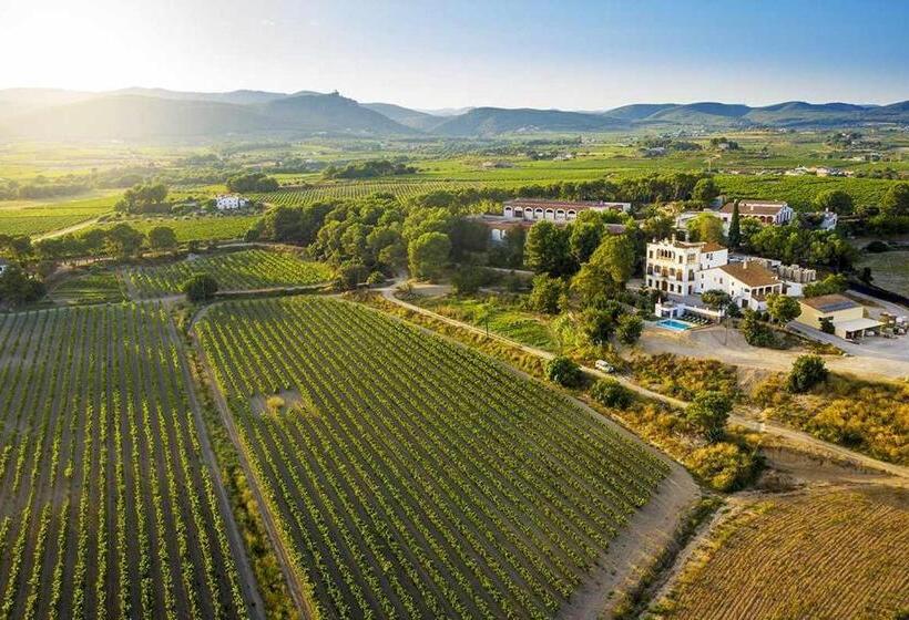 تختخواب و صبحانه Bolet Casa Modernista