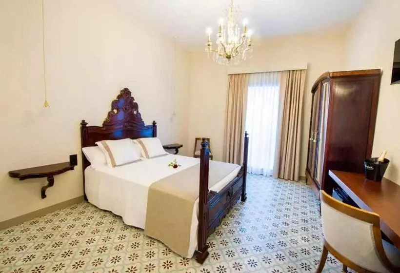 Aamiaismajoitus (B&B) Bolet Casa Modernista