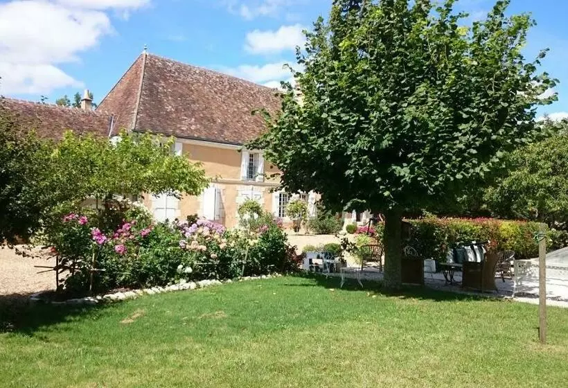 تختخواب و صبحانه Chambre D'hôtes Bracueil