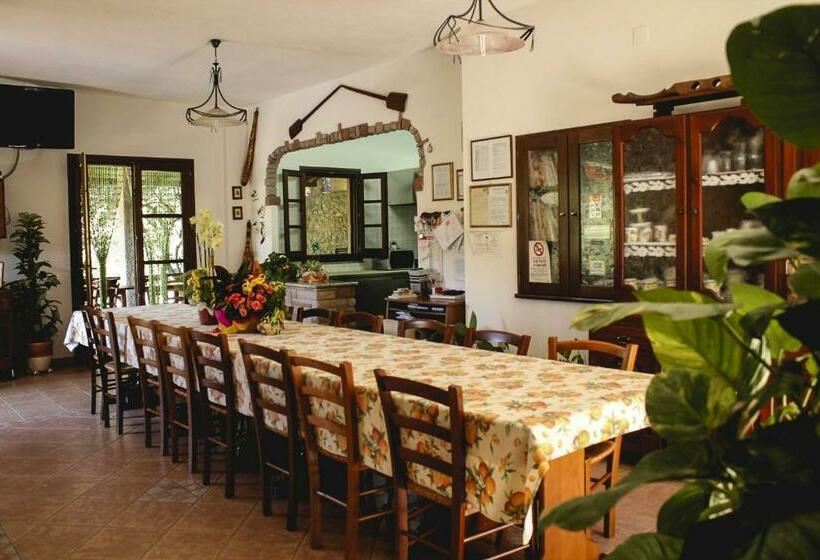 בית מלון כפרי Agriturismo Perdaba