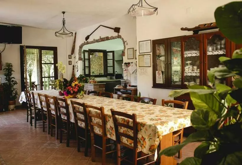 Hotelli Agriturismo Perdaba