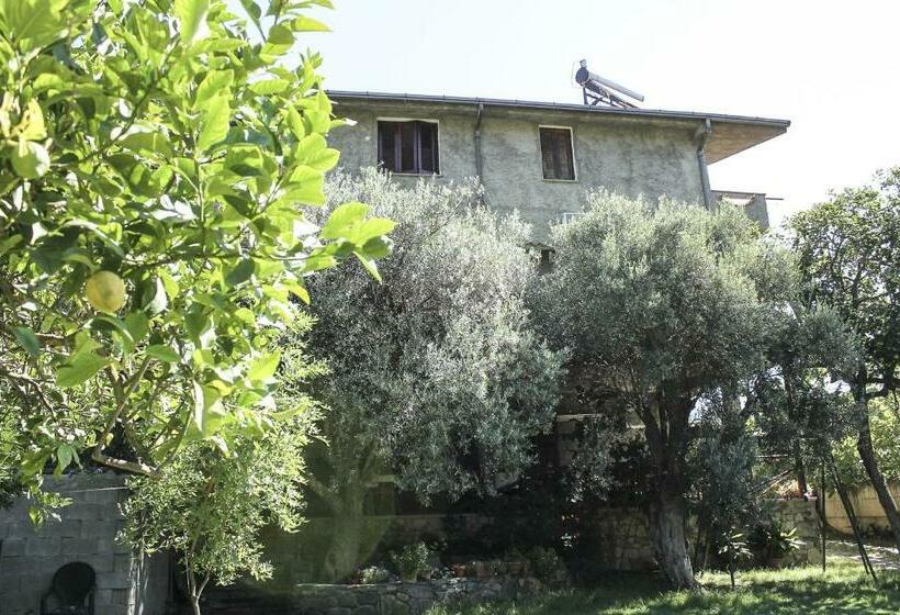 בית מלון כפרי Agriturismo Perdaba