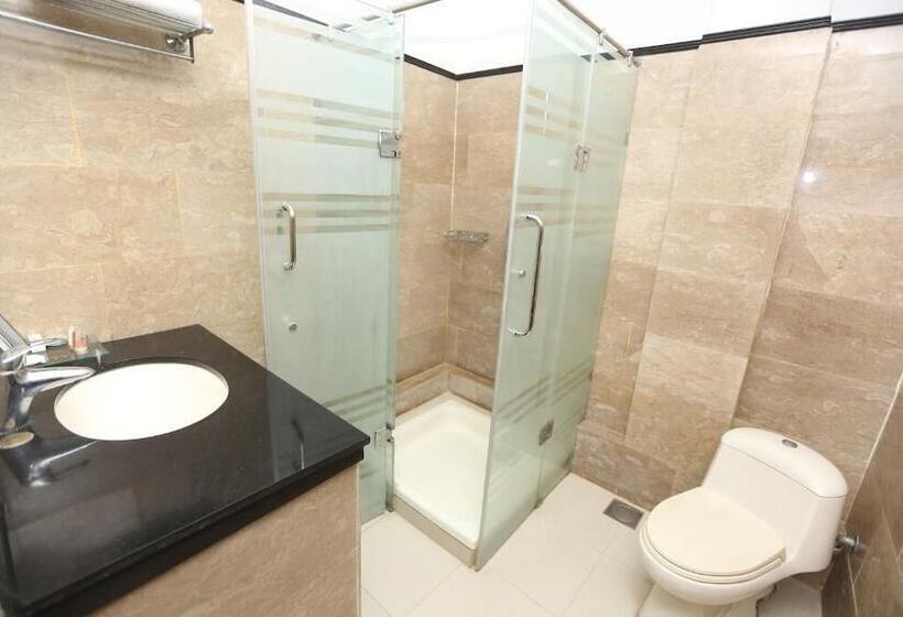 هتل City Centre Suites