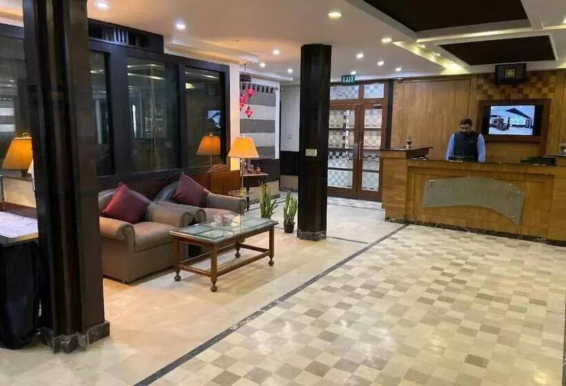 هتل City Centre Suites