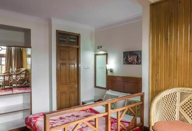 ホテル Shangrila Regency