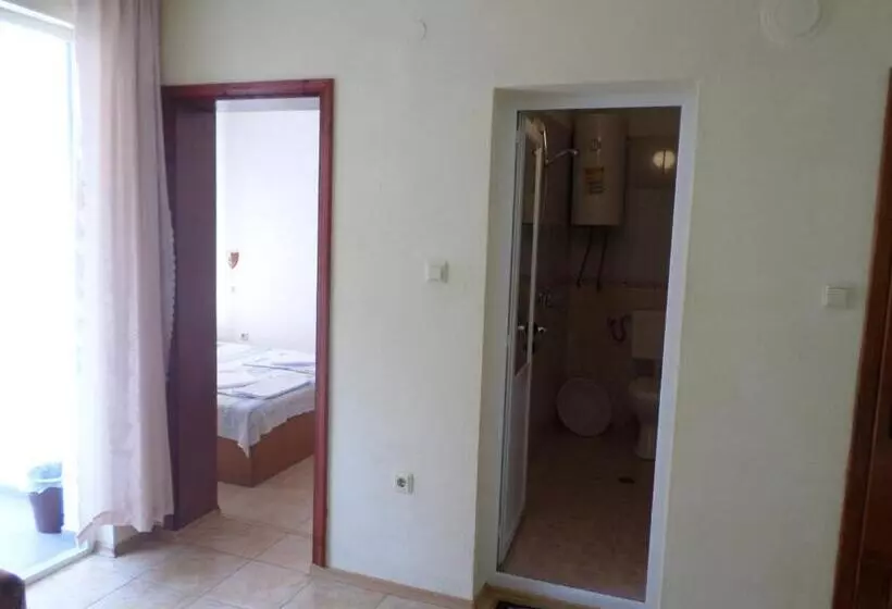 پانسیون Rooms Via Maris