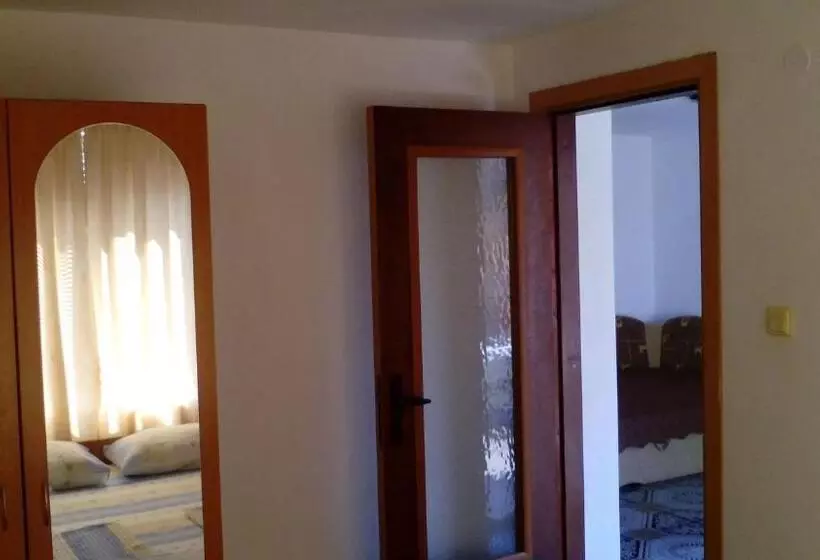 پانسیون Rooms Via Maris