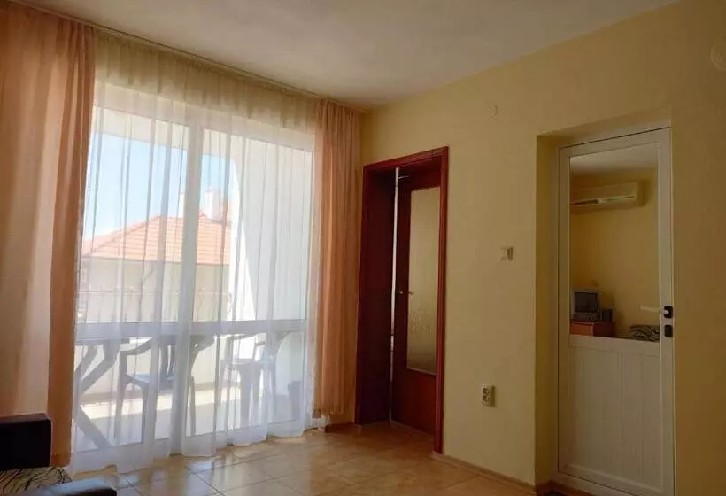 پانسیون Rooms Via Maris