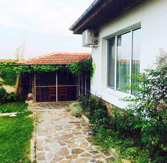 פנסיון Villa Nymphea Water Lily