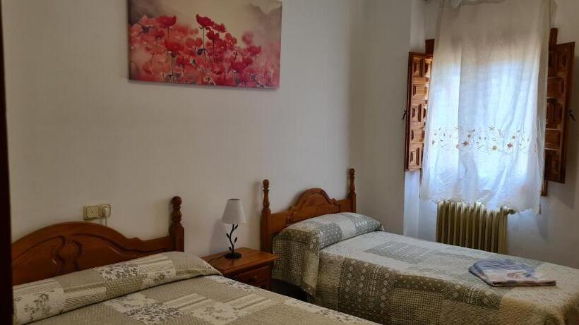 リゾートホテル Alojamiento Turístico El Pantano De Cazorla