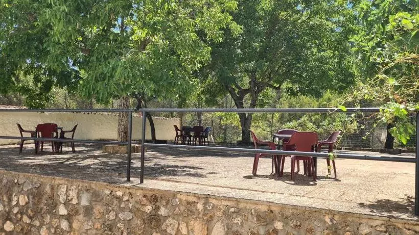 استراحتگاه Alojamiento Turístico El Pantano De Cazorla
