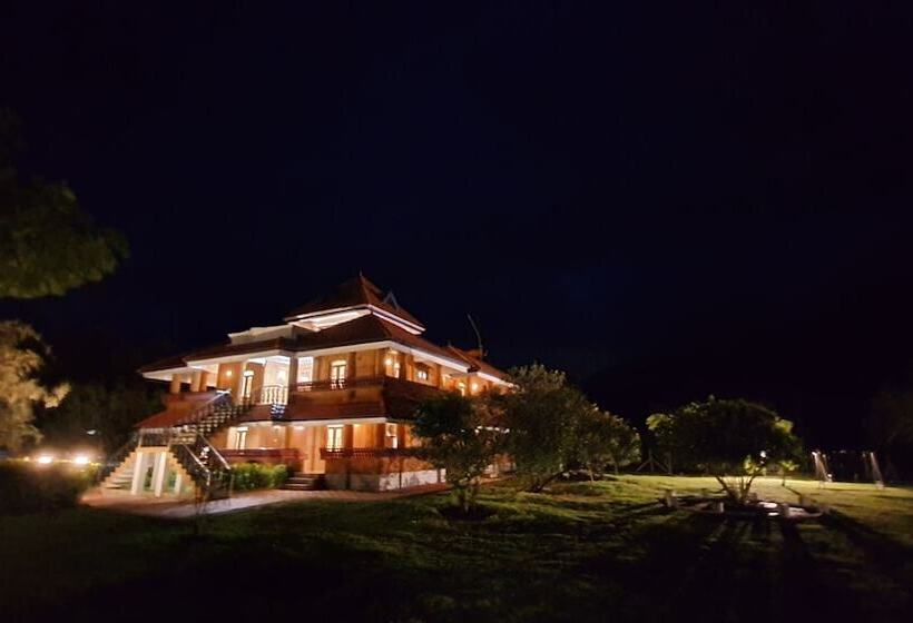 Resort Avadale Masinagudi   Stag Groups Not Allowed