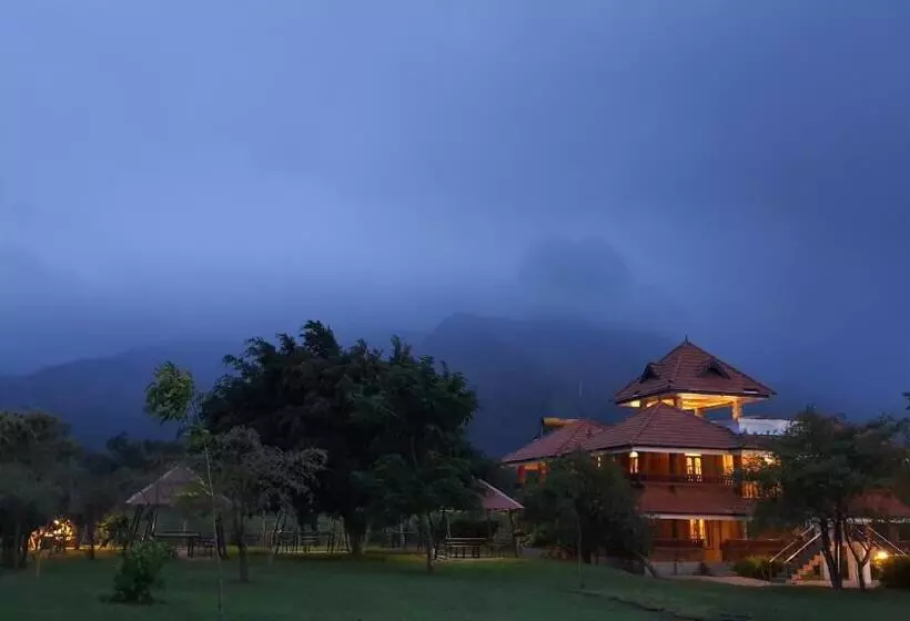 Lomakeskus Avadale Masinagudi   Stag Groups Not Allowed