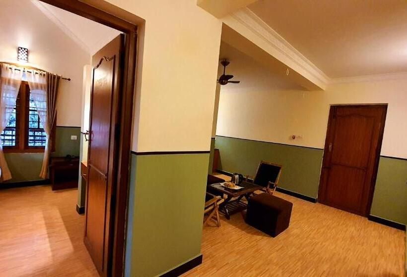 Resort Avadale Masinagudi   Stag Groups Not Allowed